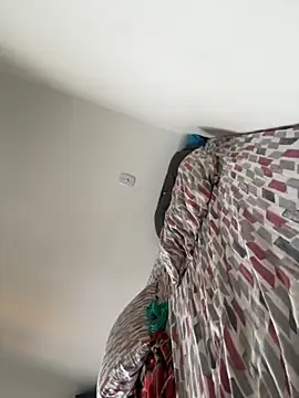 Snapshot of Ccffffjjik chatting on November 14, 10:58 am Ccffffjjik online show from November 14, 10:58 am