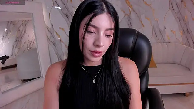 Snapshot of MaddisonTaylor1 chatting on May 14, 7:31 pm MaddisonTaylor1 online show from May 14, 7:31 pm