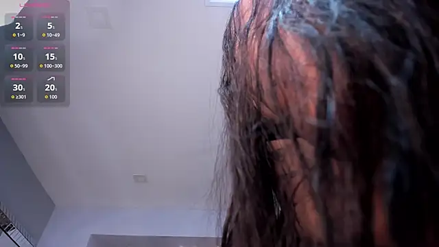 Snapshot of MilaColeman chatting on April 2, 3:26 am MilaColeman online show from April 2, 3:26 am