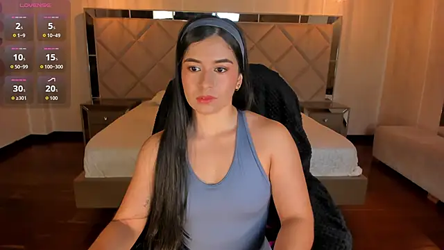 Snapshot of MilaColeman chatting on April 9, 3:28 am MilaColeman online show from April 9, 3:28 am