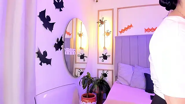 Ashley Monroe online show from October 12, 3:22 pm