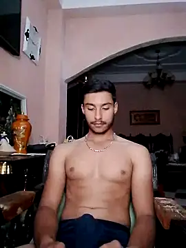 Snapshot of Ellyakine1 chatting on November 3, 12:39 pm Ellyakine1 online show from November 3, 12:39 pm