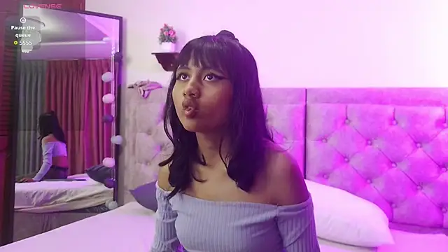 Snapshot of NubesNubladas chatting on September 20, 3:18 am NubesNubladas online show from September 20, 3:18 am