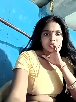 Snapshot of Harini_Gautam chatting on March 28, 3:11 pm Harini Gautam online show from March 28, 3:11 pm