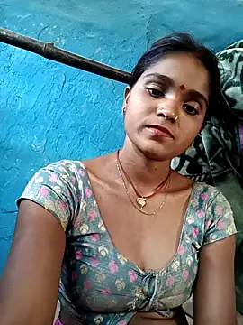 Snapshot of Harini_Gautam chatting on April 5, 7:27 am Harini Gautam online show from April 5, 7:27 am