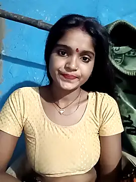 Snapshot of Harini_Gautam chatting on April 6, 3:24 pm Harini Gautam online show from April 6, 3:24 pm