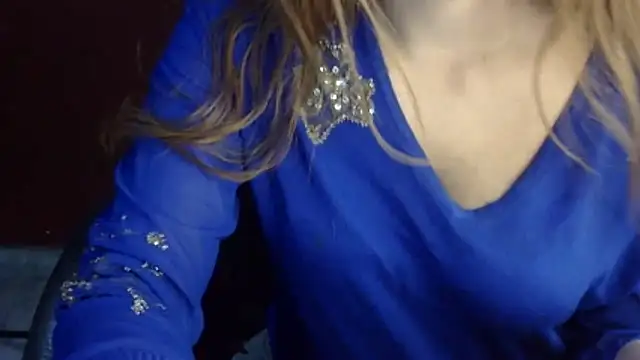 Snapshot of heartless_Queen chatting on April 13, 5:13 am heartless Queen online show from April 13, 5:13 am