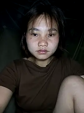 EllyBaby20 online show from April 8, 11:48 pm