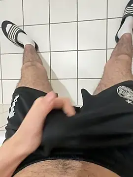 Snapshot of Dicksxd chatting on November 27, 7:21 am Dicksxd online show from November 27, 7:21 am