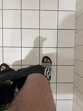 Dicksxd online show from April 9, 8:47 pm