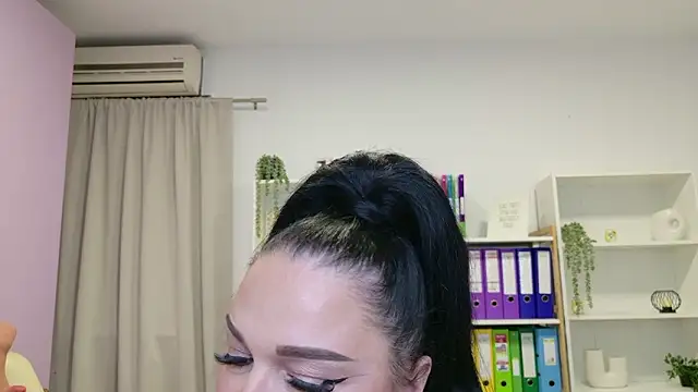 RubiHarper online show from February 3, 6:40 am