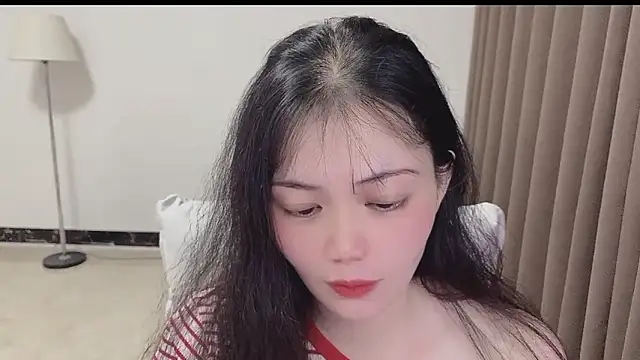 Snapshot of zora-168 chatting on November 3, 2:51 pm zora-168 online show from November 3, 2:51 pm