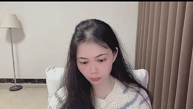 Snapshot of zora-168 chatting on November 6, 2:23 am zora-168 online show from November 6, 2:23 am