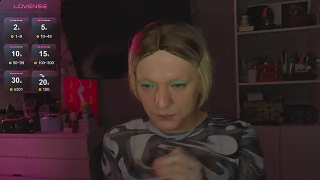 Snapshot of Kkkylie chatting on February 7, 3:21 am Kkkylie online show from February 7, 3:21 am