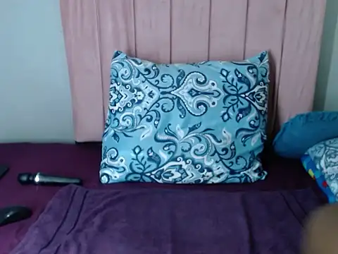 Snapshot of SWEETBERRYxXx chatting on November 11, 5:46 pm SWEETBERRYxXx online show from November 11, 5:46 pm