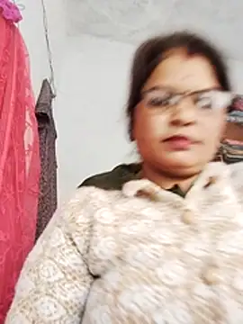 Snapshot of Bhavna_hot chatting on December 4, 10:57 am Bhavna hot online show from December 4, 10:57 am