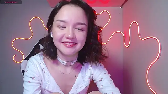 DemiWildcat online show from October 3, 11:29 am