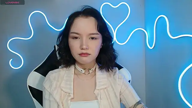 DemiWildcat online show from October 18, 8:59 am