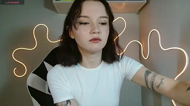 DemiWildcat online show from October 26, 10:21 am