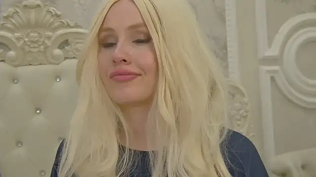 EllieFrosty  online show from October 7, 9:06 am