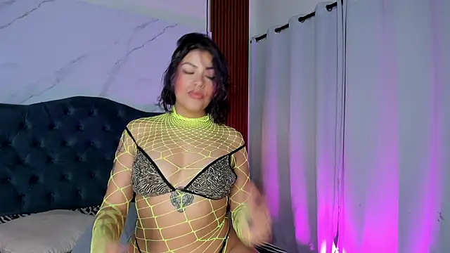 sara zc online show from October 28, 11:47 am