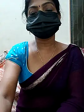 Snapshot of Rithya27 chatting on October 22, 5:56 pm Rithya27 online show from October 22, 5:56 pm