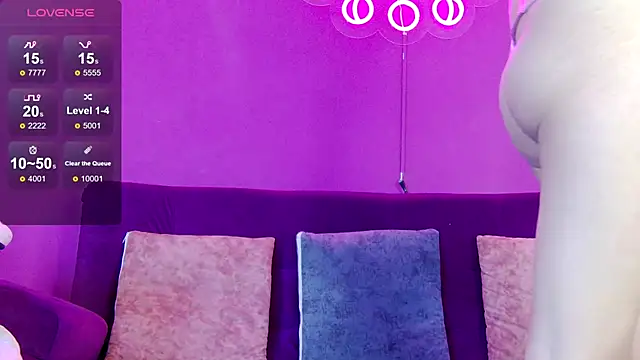 Maylu Fox online show from October 23, 3:22 pm