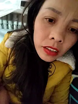 Snapshot of Sinejdk3 chatting on February 8, 1:58 pm Sinejdk3 online show from February 8, 1:58 pm