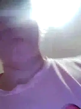 Kiss Eva online show from October 15, 5:02 pm