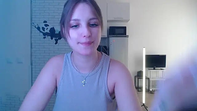 Leonaalove online show from April 1, 11:22 am