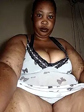 OCEANSQUITERXXX online show from April 15, 5:25 am