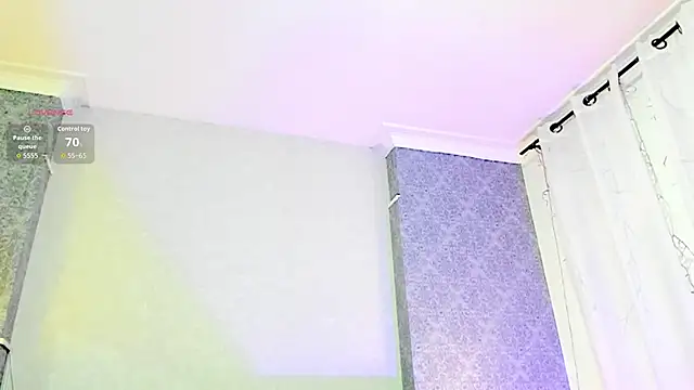 MiilaBlake online show from November 30, 8:02 pm