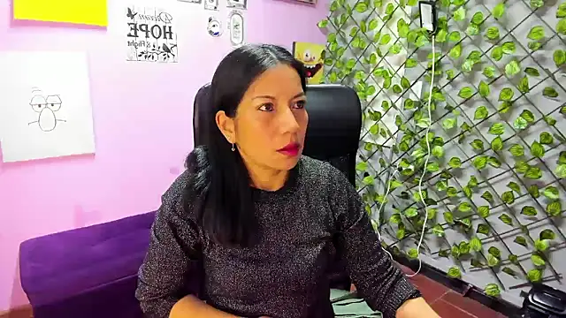 Megan Collinss  online show from January 13, 1:38 pm