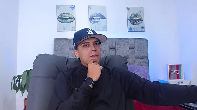 david santos16 online show from October 17, 4:15 am