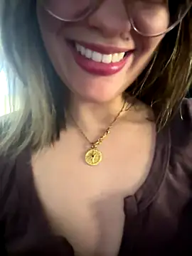 Snapshot of Pribaixinha chatting on November 12, 3:56 pm Pribaixinha online show from November 12, 3:56 pm