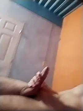 Snapshot of KingMaxiZ chatting on February 27, 4:34 am KingMaxiZ online show from February 27, 4:34 am