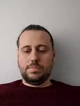Snapshot of paleron34 chatting on March 3, 3:18 pm paleron34 online show from March 3, 3:18 pm