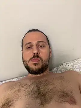 Snapshot of paleron34 chatting on June 19, 5:39 pm paleron34 online show from June 19, 5:39 pm