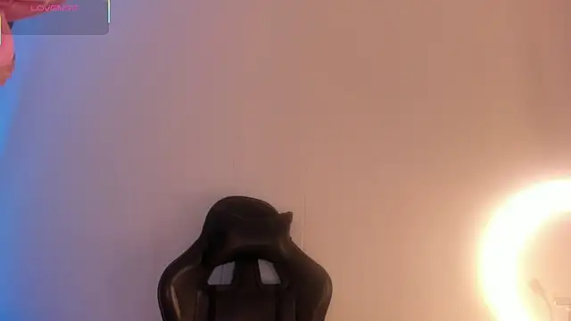 ShaunaDream online show from February 25, 4:33 am