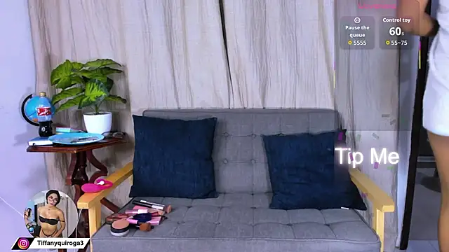 zou quira online show from March 13, 11:55 pm