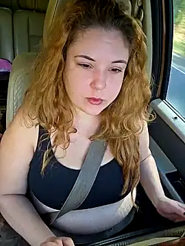 LacyLaurent online show from November 28, 5:04 pm