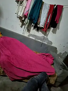 Snapshot of UP16LT5355 chatting on November 25, 8:20 pm UP16LT5355 online show from November 25, 8:20 pm