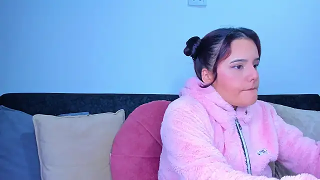 Snapshot of sweet_lily26 chatting on November 12, 3:51 am sweet lily26 online show from November 12, 3:51 am