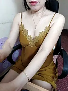 Snapshot of Moona_heny chatting on April 14, 11:44 pm Moona heny online show from April 14, 11:44 pm