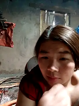 Snapshot of quynhkoolbae chatting on November 19, 2:44 am quynhkoolbae online show from November 19, 2:44 am