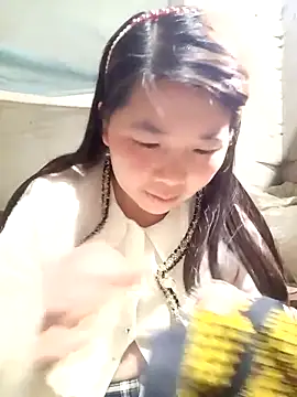 quynhkoolbae online show from February 3, 1:59 am