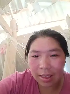 Snapshot of quynhkoolbae chatting on June 4, 6:30 am quynhkoolbae online show from June 4, 6:30 am