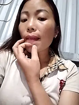 Snapshot of Annaacutee chatting on October 7, 1:30 pm Annaacutee online show from October 7, 1:30 pm