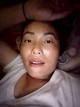 Snapshot of Annaacutee chatting on October 10, 5:17 am Annaacutee online show from October 10, 5:17 am