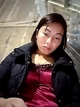 Snapshot of Annaacutee chatting on November 18, 5:34 am Annaacutee online show from November 18, 5:34 am